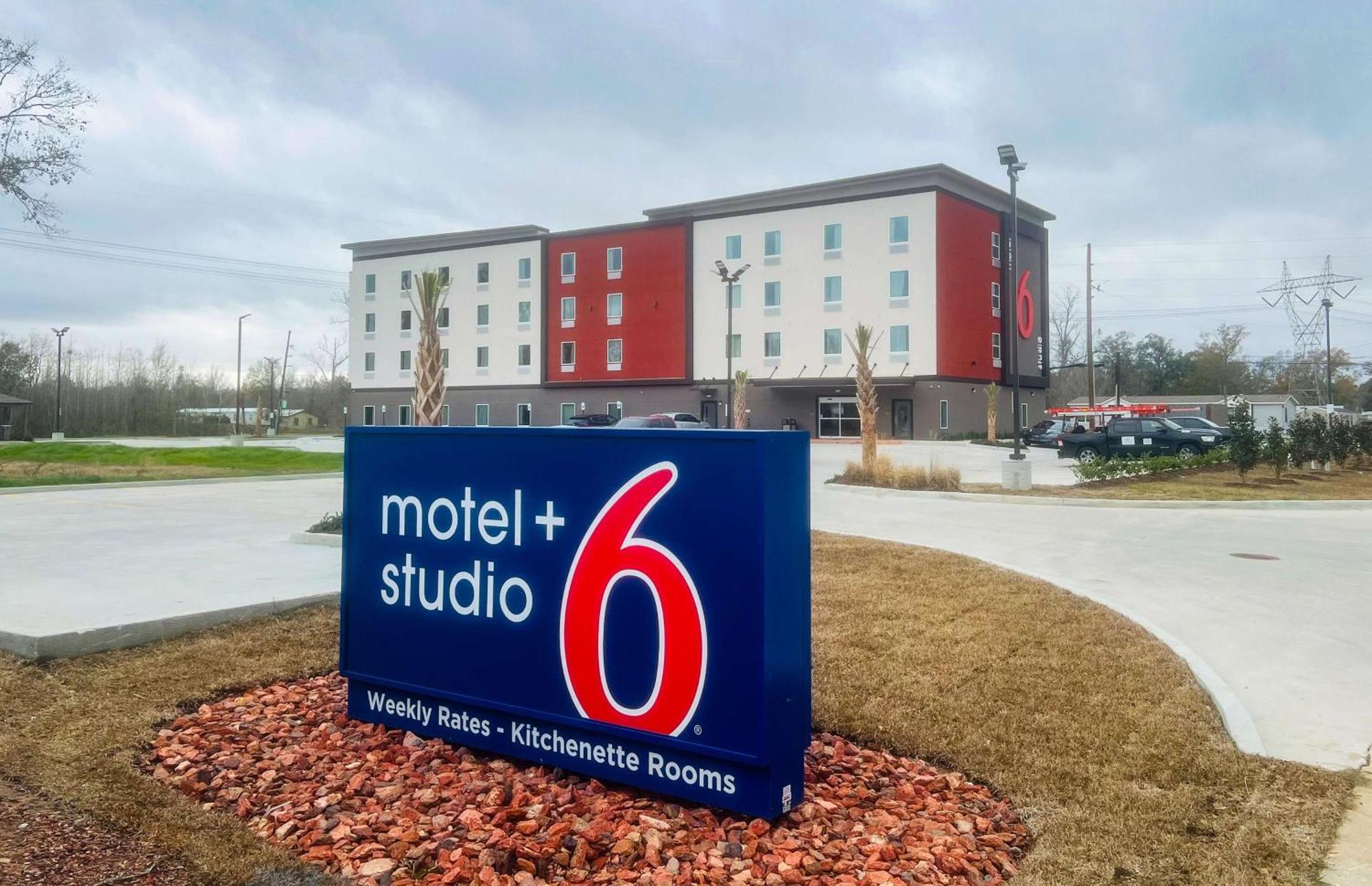 Studio 6 Gonzales, La Baton Rouge Geismar Prairieville I 10 Екстериор снимка